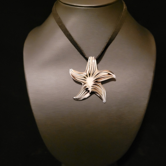 Jewelry - Vintage Dichroic Art Glass Star Pendant Choker
